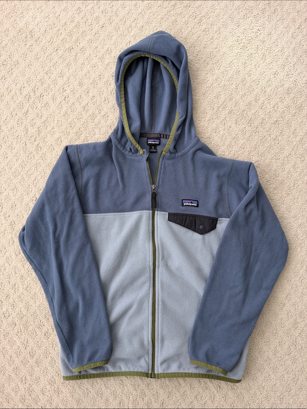 Patagonia Kids Two-Tone Hooded Lightweight Fleece Jacket size M (10)